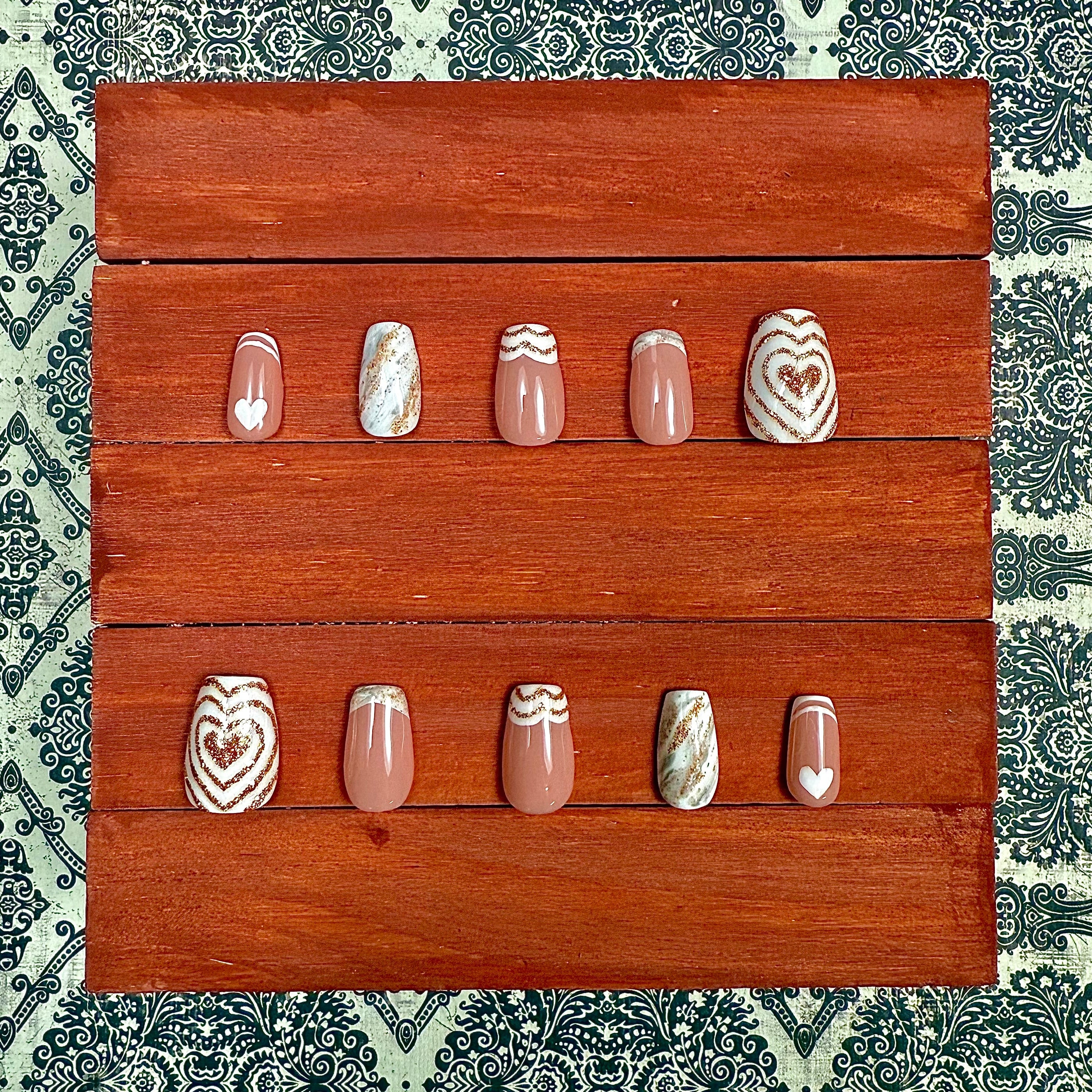 Gold Marble Heart Press-On Nails