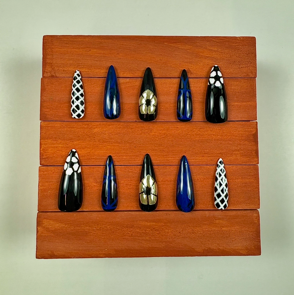 Blue Lock Press On Nails