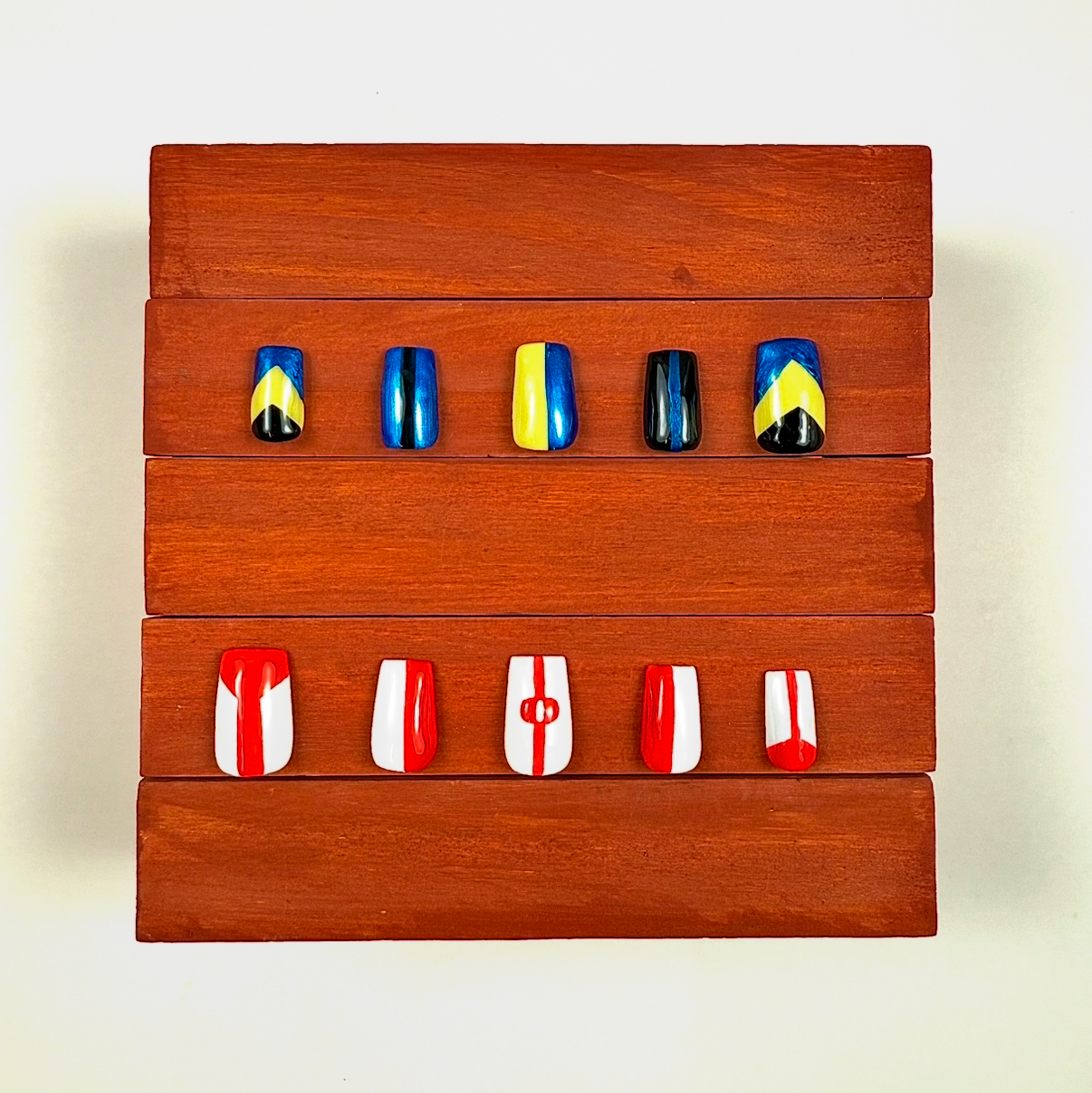 Invincible Press On Nails
